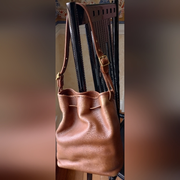 Rare Coach Legacy Drawstring Bucket Sling Bag - Picture 2 of 9